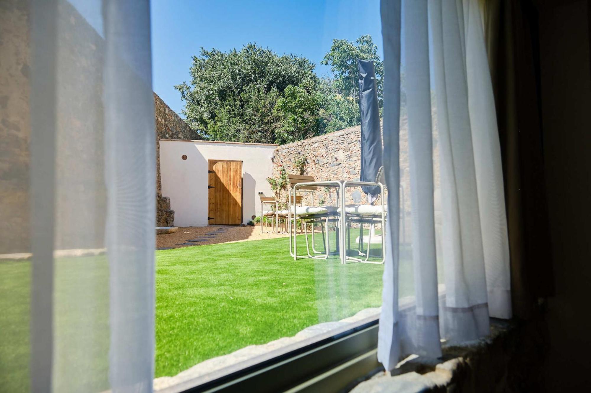 Moli Hotel